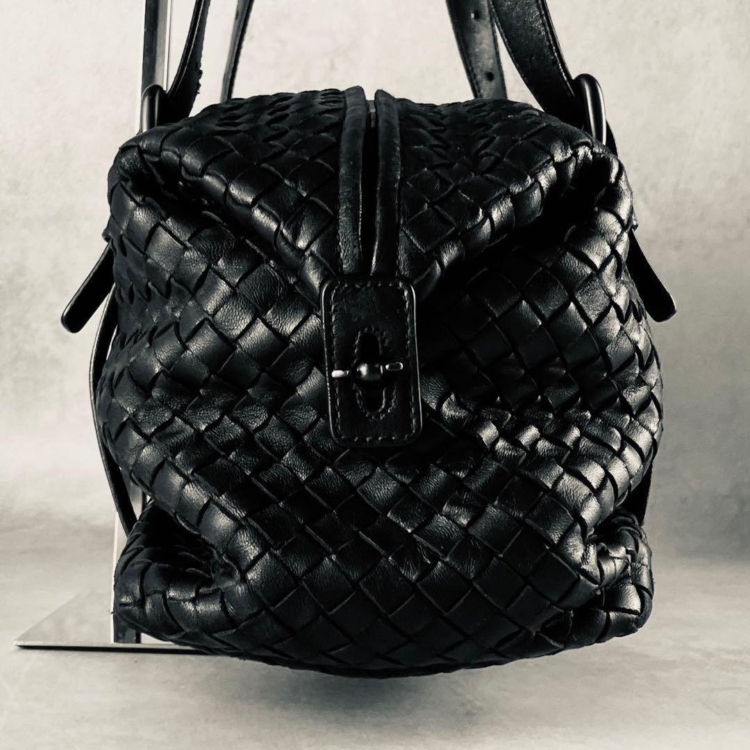 Bottega Veneta Women's Boston Shoulder Bag Handbag Leather Black Authentic thumbnail 5