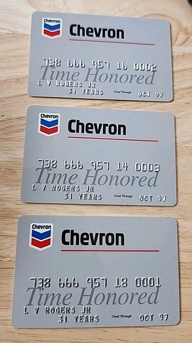 3 Vintage Chevron Credit Cards Exp - Oct 97 - 2 Signed - 1 Unsigned - Picture 1 of 2