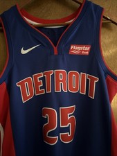 Derrick Rose Replica Pistons Jersey Nike Swingman