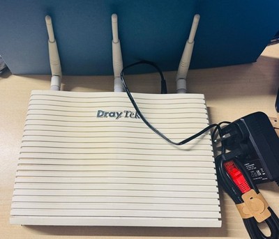 DrayTek Vigor 2820n ADSL2+ WLAN Router Dual WAN VPN Firewall Business