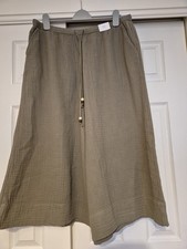 Marks and Spencer Light Khaki Crinkle Cropped Wide-Leg Trousers Size 18S BNWT