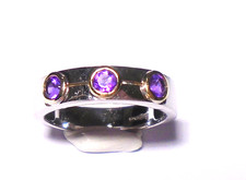 9ct white gold Amethyst ring