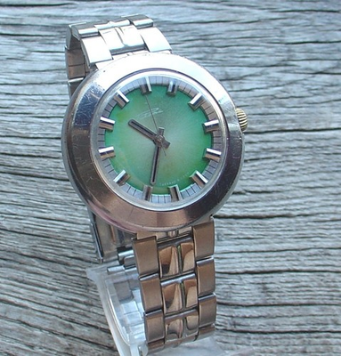 #ad Rare Vintage Soviet Russian Collectible Big Raketa Washer Watch BraceletSERVICED $76.50