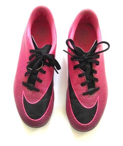very girls nike