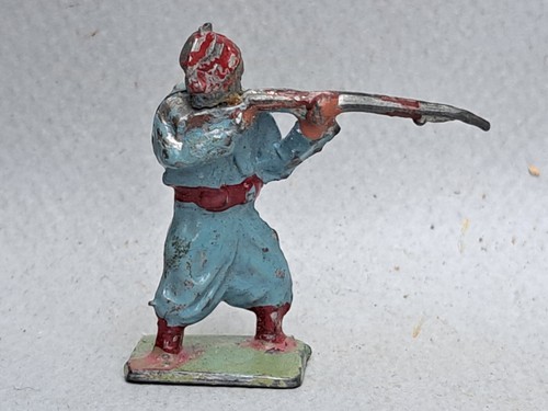 Lot De Figurines En Plomb Peint 54mm – Soldats D’époque – Occasion Bon état