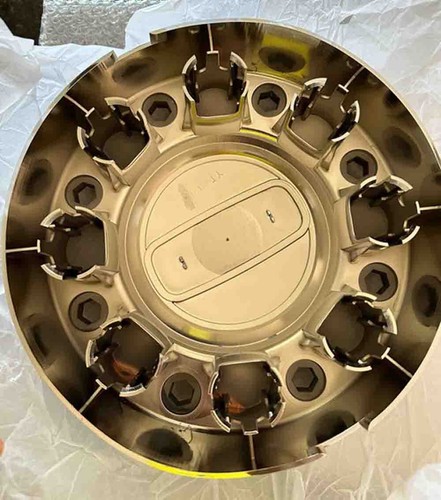 ONE 2011-2018 Dodge Ram 3500 2414 Dually Front Chrome Center Cap 68081010AB NEW - Picture 3 of 4