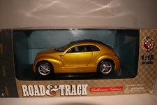 Maisto Road & Track Chrysler Pronto Cruiser, 1:18 Scale Diecast, Gold