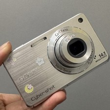 Sony Cyber-shot W560 14.1MP silver Digital Camera 4x Optical Zoom English 95 NEW