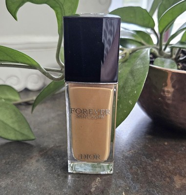 Dior Skin Glow *4.5N* 24 hr Radiant Foundation SPF 15,  1oz $57 MSRP NWOB!