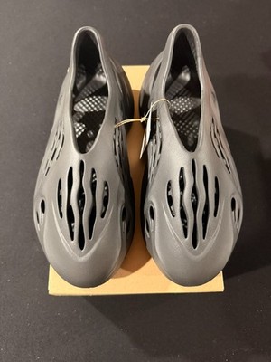 Adidas Yeezy Foam RNR Onyx Size 11 - HP8739 | eBay