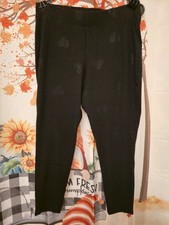 Torrid Signature Waist Black Legging With Black Heart Detail, Size 2X