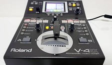 ROLAND Model V-4EX 4-Kanal Digital Video Mixe...