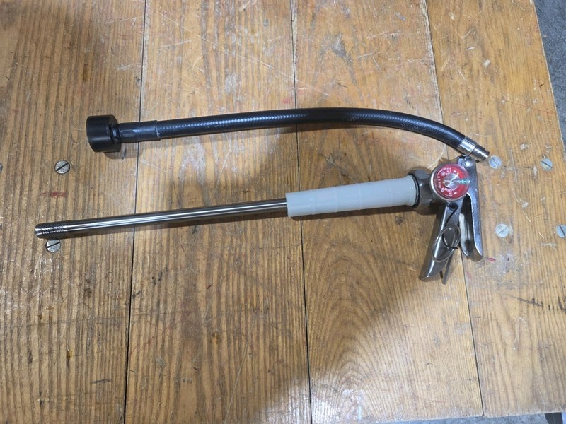 BADGER FIRE 6 Liter CLASS K KITCHEN FIRE EXTINGUISHER VALVE WITH HOSE