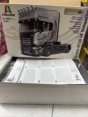 Italeri 1/24 Scale Model Kit 3906 Scania R730 V8 Streamline Truck
