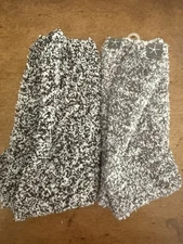 Barefoot Dreams Women's Lot Of 2 CozyChic Heathered Socks