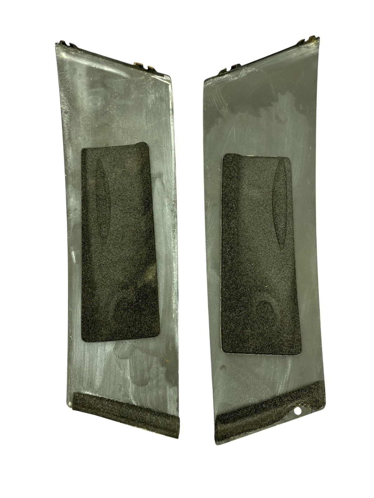 2010-2019 Aston Martin Rapide DDAJ FRONT RH &LH DOOR WINDOW B PILLAR MOLDING (2)