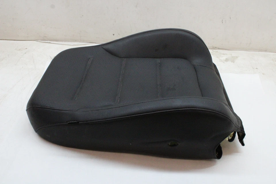 VW JETTA 2013 delantero derecho cuero negro asiento superior cojín OEM 13 14 15 16 17 18 Foto 2 de 4