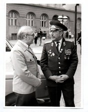Foto Russischer Offizier Milit&auml;r Roter Stern Abzeichen DDR G&ouml;rlitz Hahn 1970