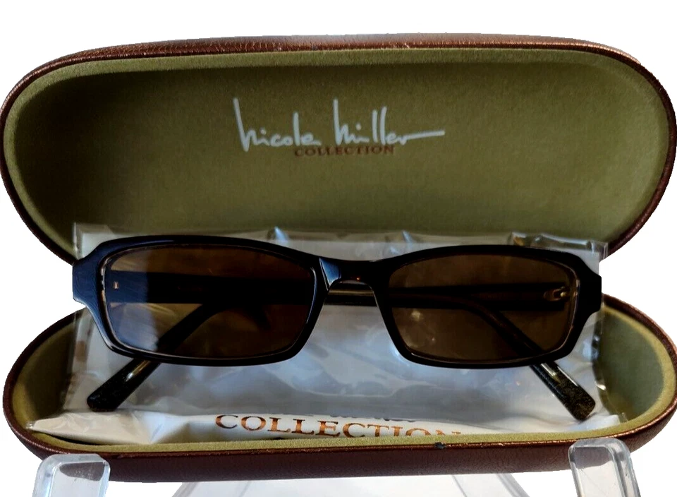 Monturas rectangulares de colección Nicole Miller Brown Sugar 50-16-135 Foto 2 de 4