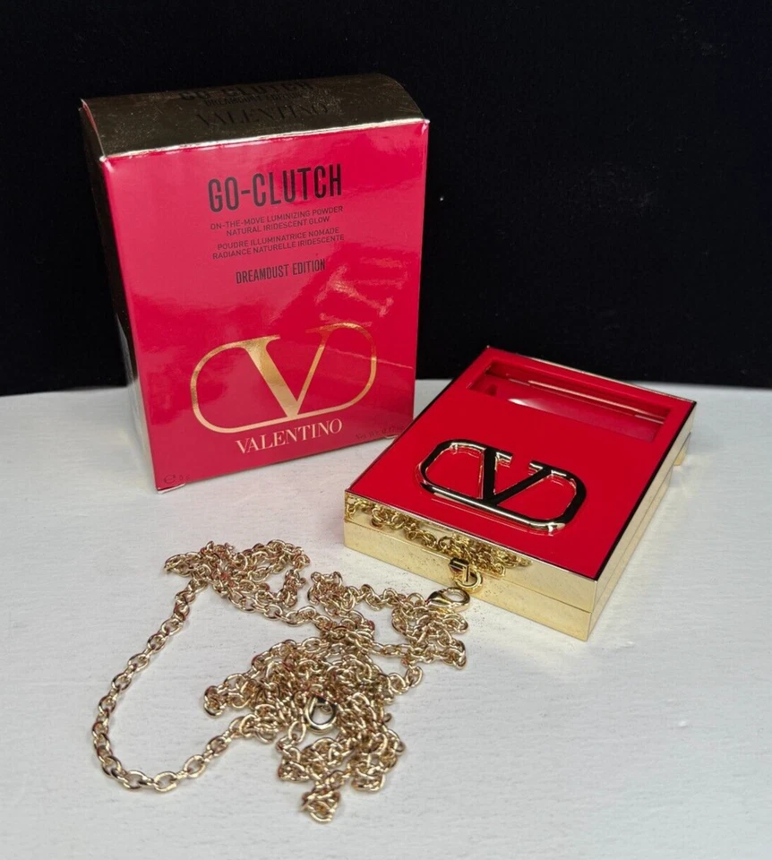 Valentino Go-Clutch Luminizing powder Dreamdust Edition (New In Box) - Image 2 of 4
