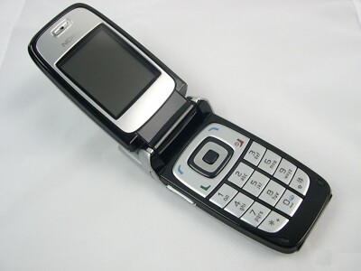 Original Nokia 6101 Flip unlocked for GSM 900/1800/1900MHZ FM