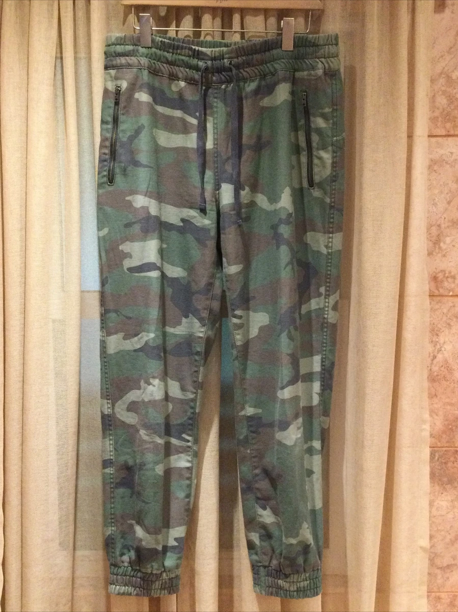 Aritzia cheap camo joggers