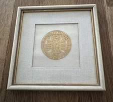 Bild mit Rahmen Gedenkmedaille Universit&auml;t Freiburg 1957 500 j&auml;hriges Jubil&auml;um