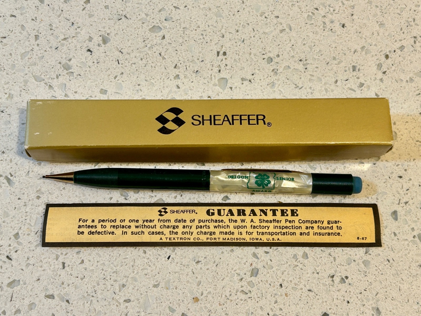- Oregon 4-h Senior Award - Pearlescent W/box