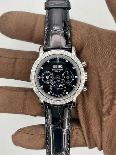 2004 Patek Philippe Perpetual Calendar Chronograph Diamond bez...