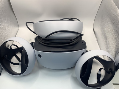 PlayStation VR 2 Headset & Sense Controllers For PS5 W/ CABLES!