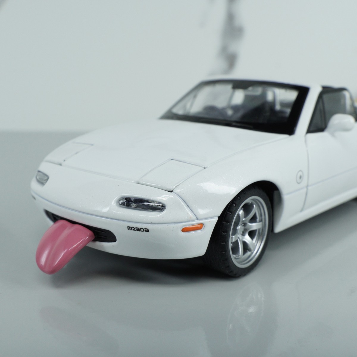 Mazda MX 5 Miata - 1:32 Scale Diecast Model Car JDM White New Gift