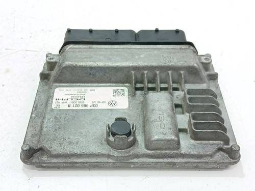 ECU VW Polo V (6R) Hatchback 1.2 TDI 12V BlueMotion (CFWA) 2012 03P906021B - Picture 2 of 5
