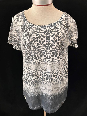 White Stag top size L 12 14 short sleeve animal print pullover beads black gray
