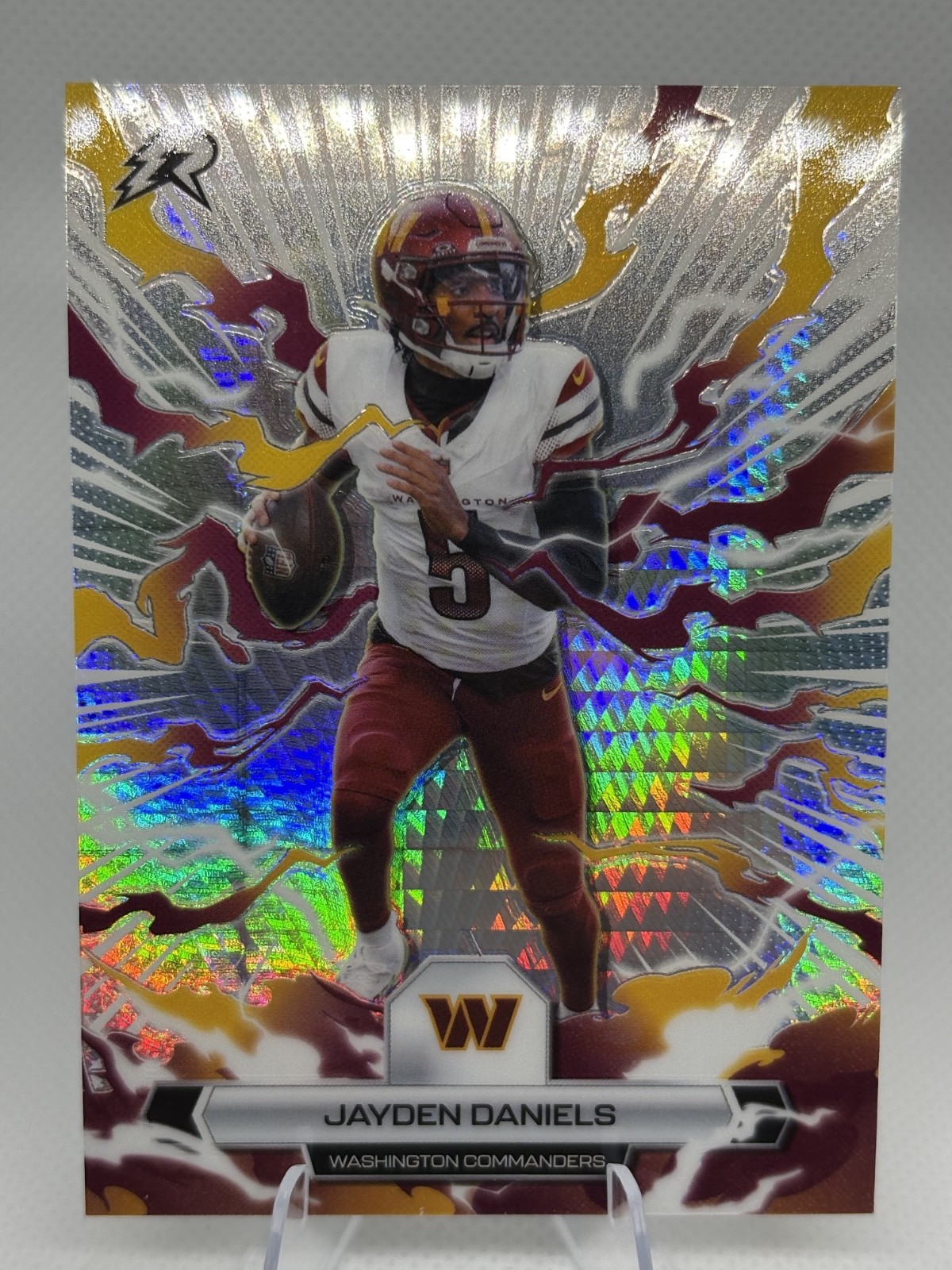 #98 Jayden Daniels - 2025 Topps Resurgence Prizm Refractor