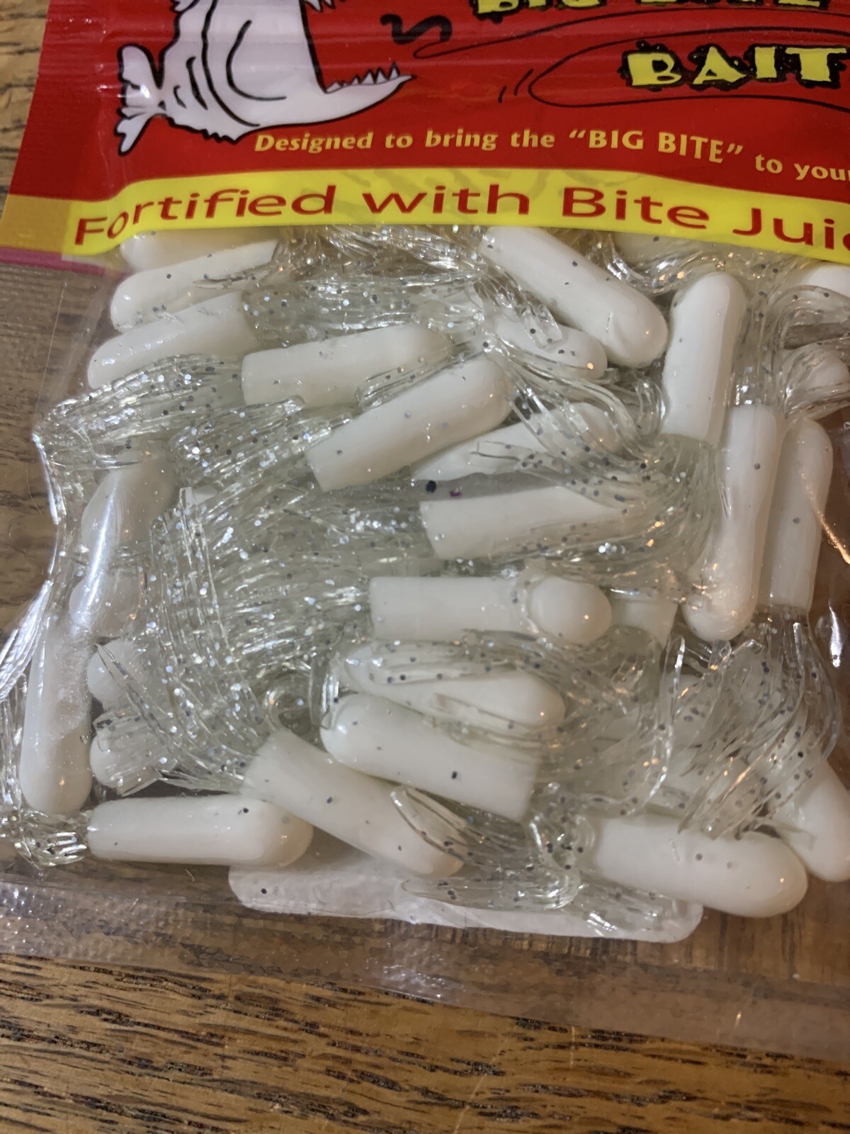Big Bite Baits Crappie Tube Pearl Sparkle - Image 2