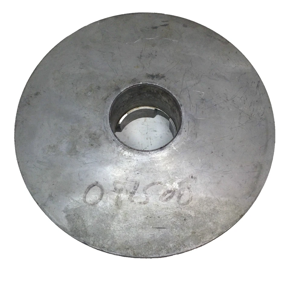 SCORPION 081500 SNOWMOBILE MOVABLE CLUTCH SHEAVE 1970 & 71 MARK'S AND STINGER'S - Image 4 of 4