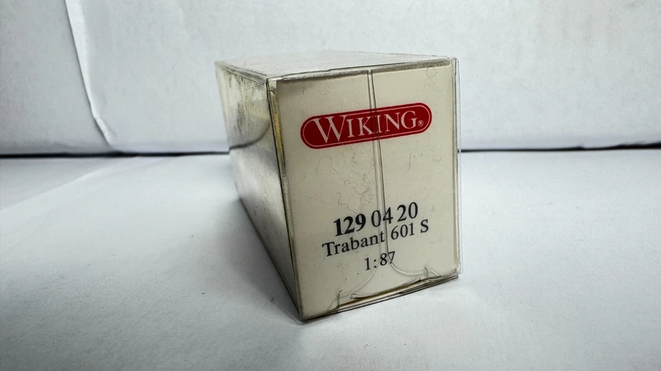 Wiking 1:87 H0 129 04 20 Trabant 601 S en su embalaje original Foto 2 de 2