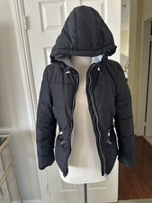 H  M Zip Hoodie Womens Size 4 Black Gray Pockets Zippered Winter Cold Wind Coat