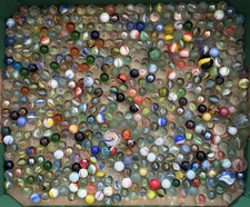 Bulk Mixed Lot Glass Marbles Assorted Colors Swirl Cat's Eye Shooters Approx 450
