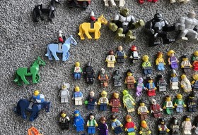 10 LEGO Minifigure Lot &ndash; Random Figures Per Lot