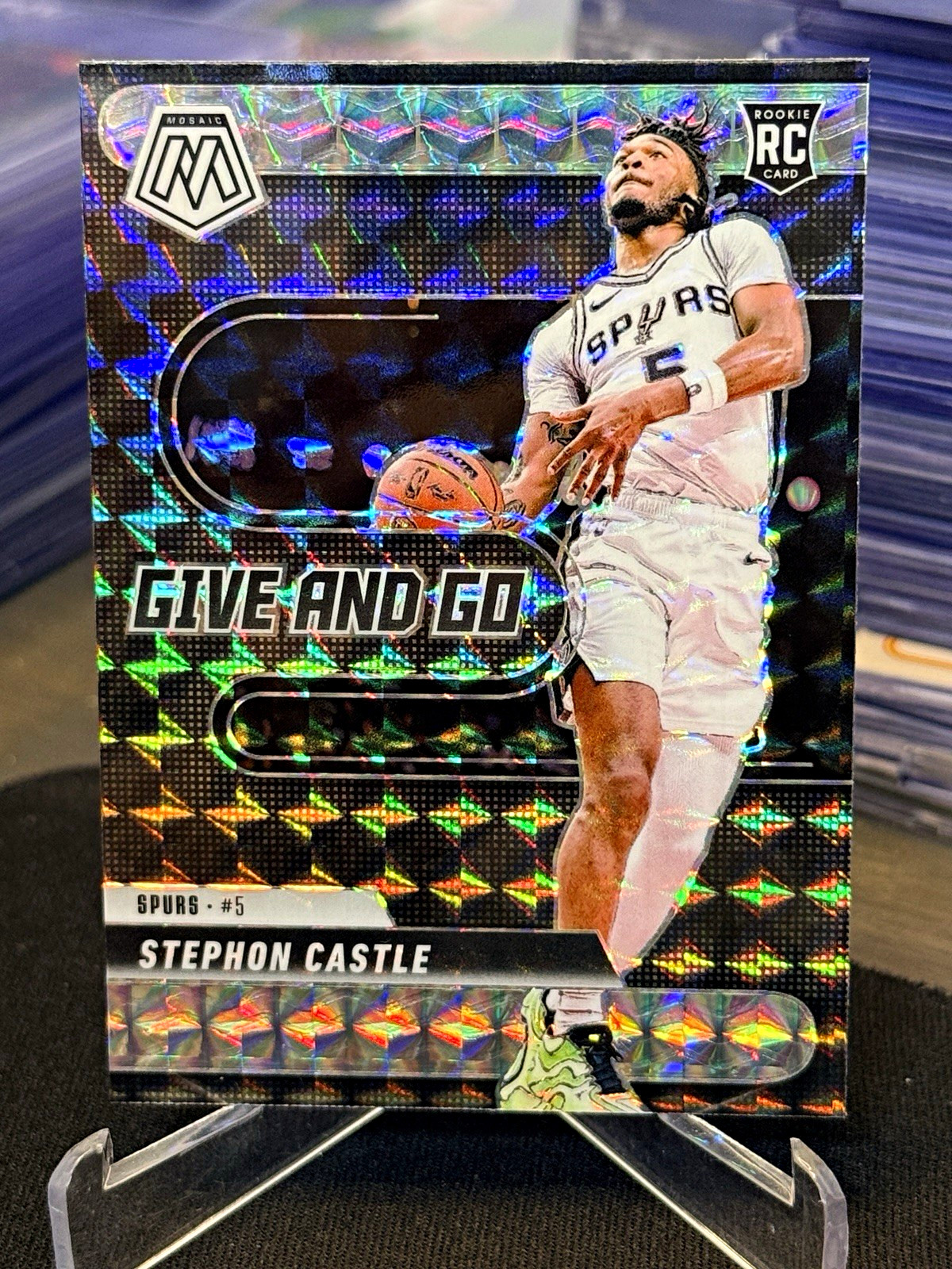 2024-25 Panini Mosaic • Give and Go Stephon Castle RC Silver Prizm • Spurs #6
