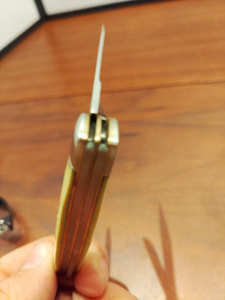 RR602 Rough Rider 黄色 Delrin Stockman 口袋刀  — 第 3/4 张图片