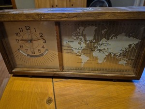 Vintage Modern Eames Era General Electric GE 8111 Model World Time Clock
