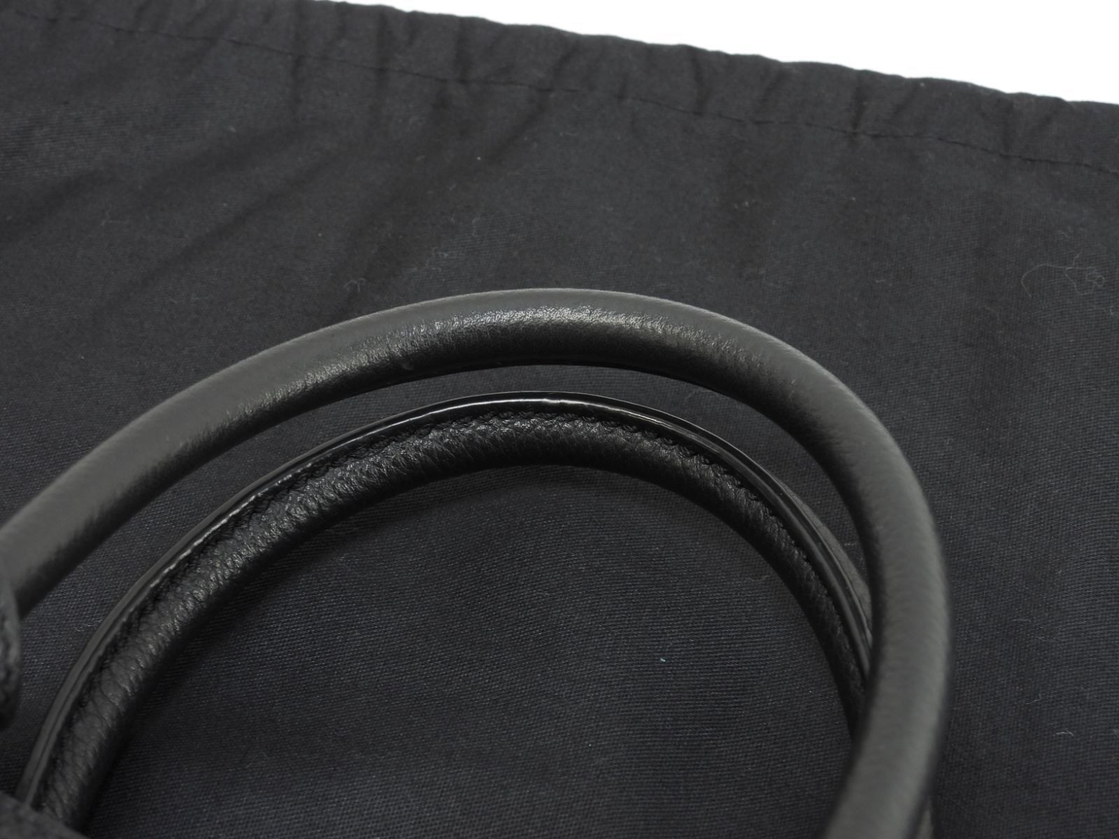 Borsa a mano Saint Laurent Sac de Jour bambino YSL in pelle nera 10 2 * 8 * 4 7 pollici