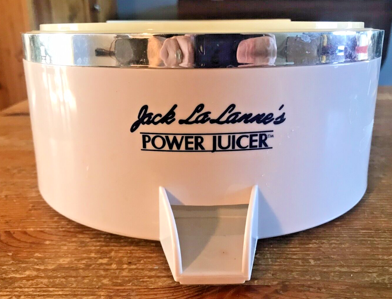 Jack LaLanne Power Juicer Receptacle w/ Spout CL003AP White