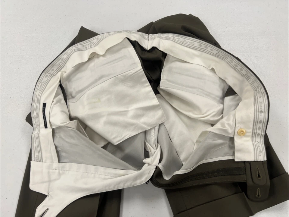 Pantalones de vestir de lana lisa verde oliva Zanella para hombre 33X27 $395 Foto 4 de 4