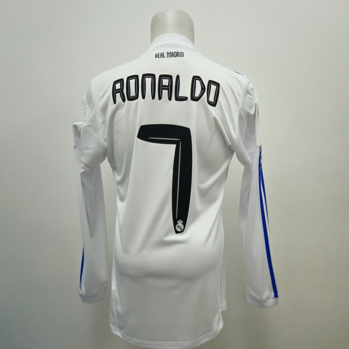 ウェア Real Madrid 2011 #7 Ronaldo UCL shirt s-l400.jpg