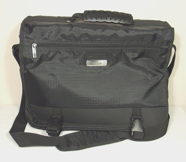 Used COLE Reaction Laptop/Messenger Bag (Black) SHOULDER STRAP