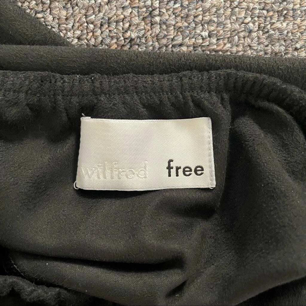 aritzia high waisted suede daria pants