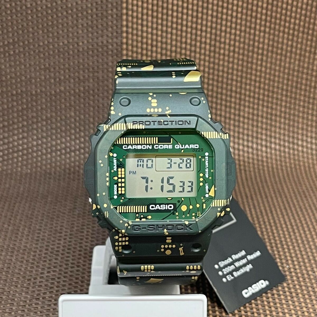 Casio G-Shock DWE-5600CC-3D Origin Camouflage Casio G-Shock DWE-5600CC-3D Origin Camouflage